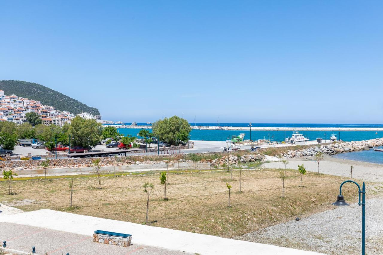Uncle John'S Guesthouse Skopelos Eksteriør billede